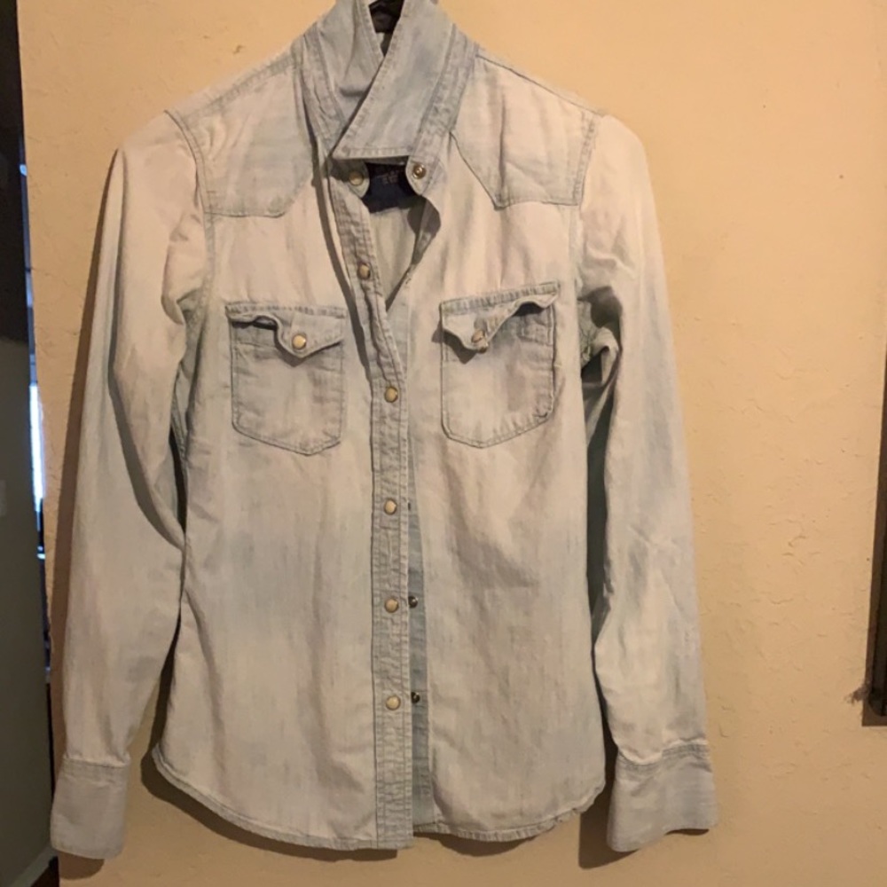 Denim pearl snap shirt